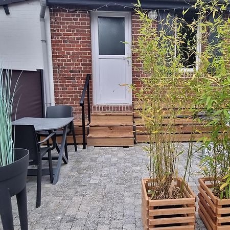 Studio Independant Avec Terrasse Vue Jardin Beauchamps  Room photo